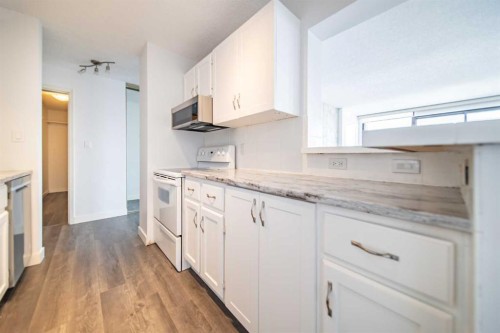712-8604 48 Avenue Nw, Calgary, AB 