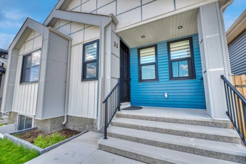 33 Lucas Rise Nw, Calgary, AB 