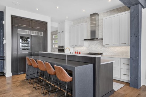 2010 29 Avenue Sw, Calgary, AB 