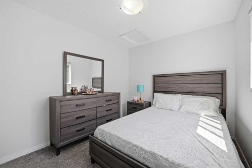 89 Saddlehorn Close Ne, Calgary, AB 