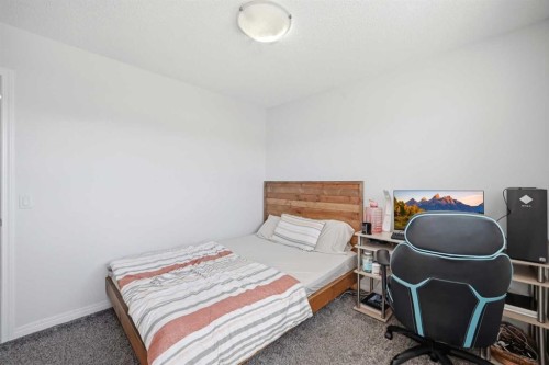 89 Saddlehorn Close Ne, Calgary, AB 