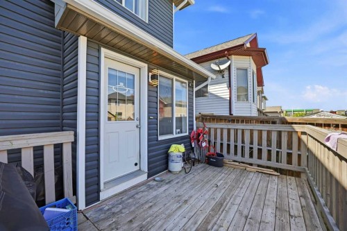 89 Saddlehorn Close Ne, Calgary, AB 