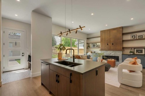3919 23 Avenue Sw, Calgary, AB 