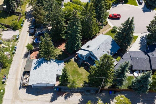 310 Huntham Place Ne, Calgary, AB 