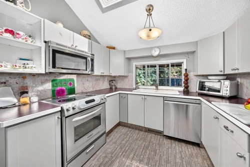 310 Huntham Place Ne, Calgary, AB 