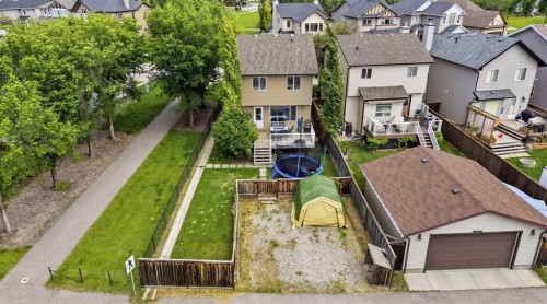 13 Drake Landing Way, Okotoks, AB 