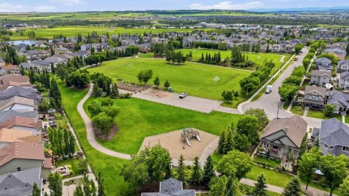 13 Drake Landing Way, Okotoks, AB 