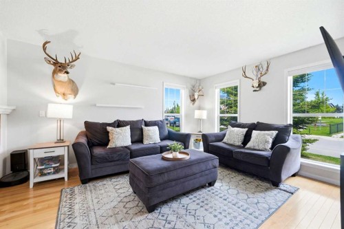 13 Drake Landing Way, Okotoks, AB 