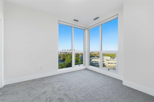 607-2505 17 Avenue Sw, Calgary, AB - Indoor Photo Showing Other Room