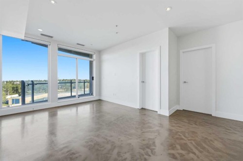 607-2505 17 Avenue Sw, Calgary, AB - Indoor Photo Showing Other Room