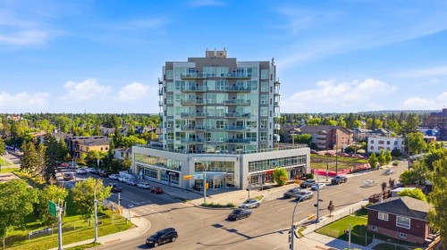 607-2505 17 Avenue Sw, Calgary, AB - Outdoor With View