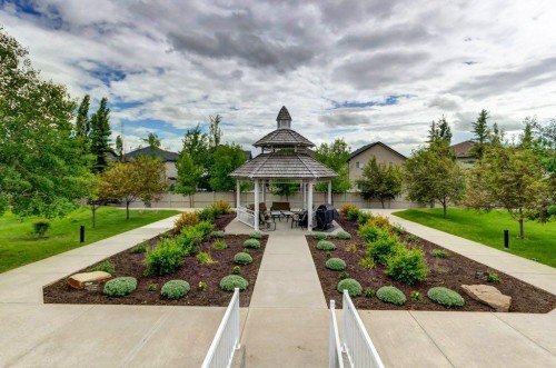 123-1 Crystal Green, Okotoks, AB - Outdoor