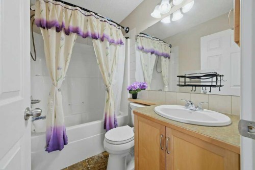 358 Prestwick Circle Se, Calgary, AB 