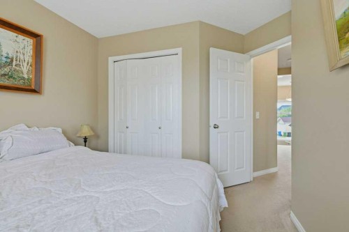 358 Prestwick Circle Se, Calgary, AB 
