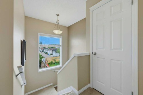 358 Prestwick Circle Se, Calgary, AB 