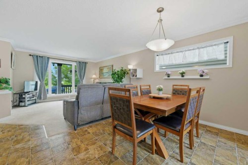358 Prestwick Circle Se, Calgary, AB 