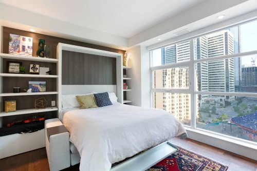 1005-205 Riverfront Avenue Sw, Calgary, AB - Indoor Photo Showing Bedroom