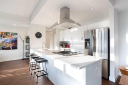 1005-205 Riverfront Avenue SW Calgary, AB T2P 5K4