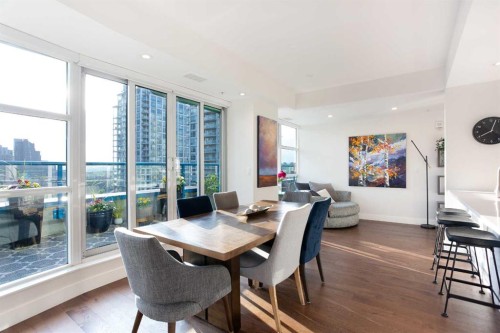 1005-205 Riverfront Avenue Sw, Calgary, AB - Indoor Photo Showing Dining Room