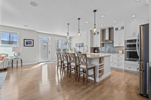 237 Kinniburgh Way, Chestermere, AB 