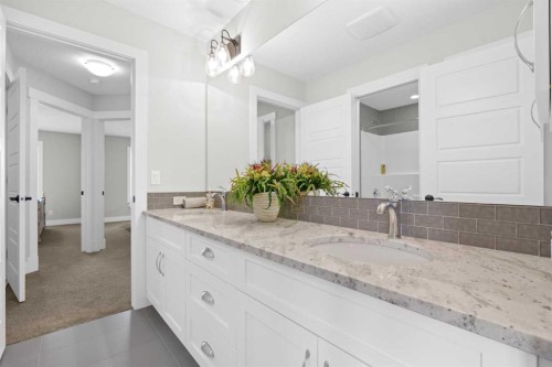 237 Kinniburgh Way, Chestermere, AB 
