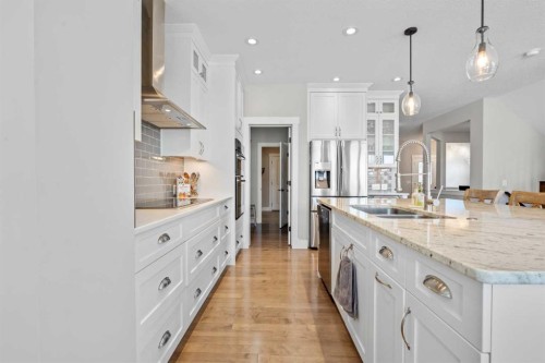 237 Kinniburgh Way, Chestermere, AB 