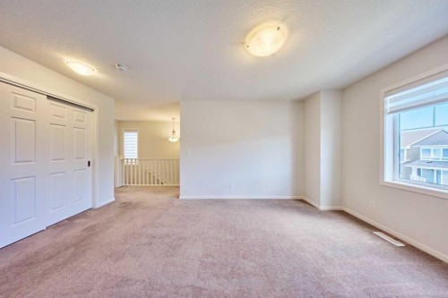 85 Yorkstone Heath Sw, Calgary, AB 