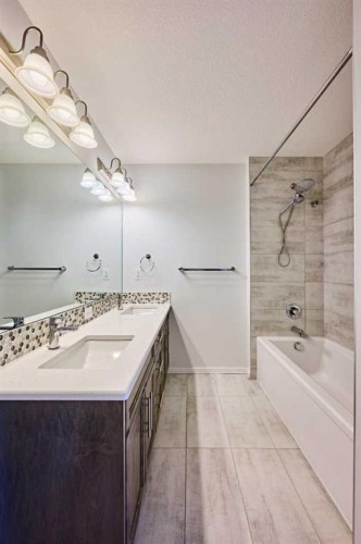 85 Yorkstone Heath Sw, Calgary, AB 