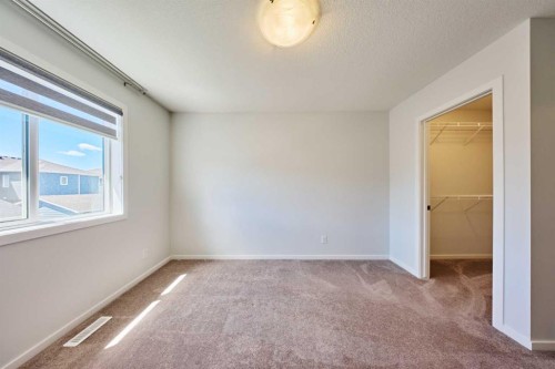 85 Yorkstone Heath Sw, Calgary, AB 