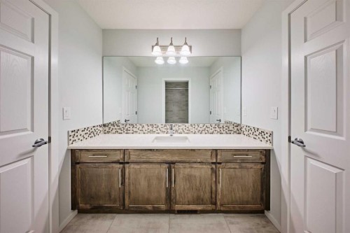 85 Yorkstone Heath Sw, Calgary, AB 