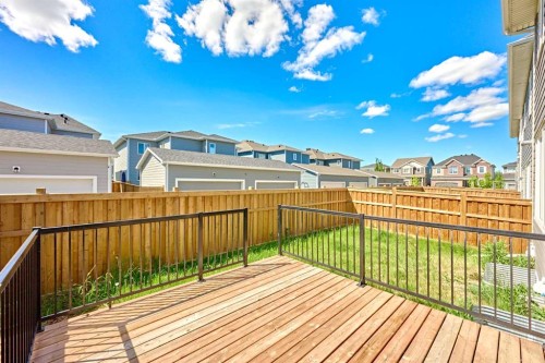 85 Yorkstone Heath Sw, Calgary, AB 