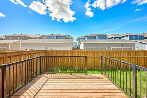 85 Yorkstone Heath Sw, Calgary, AB 