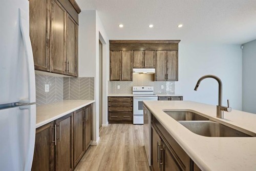 85 Yorkstone Heath Sw, Calgary, AB 