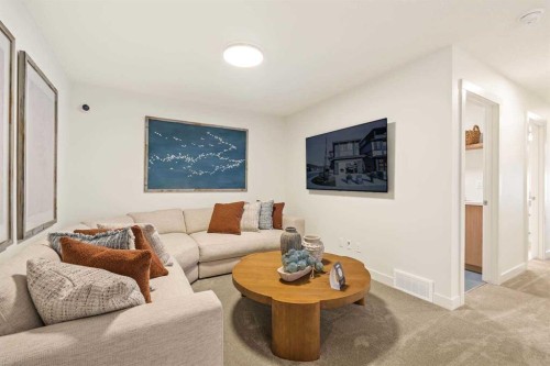 148 Lucas Green Nw, Calgary, AB 
