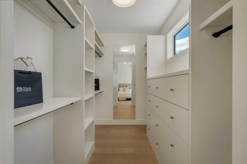 3917 23 Avenue Sw, Calgary, AB - Indoor Photo Showing Other Room