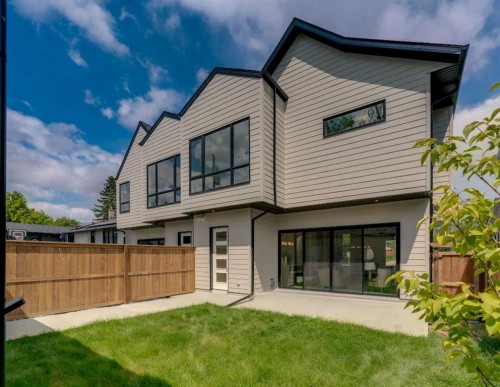 3917 23 Avenue Sw, Calgary, AB - Outdoor