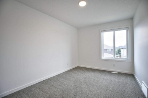 41 Legacy Point Terrace Se, Calgary, AB 