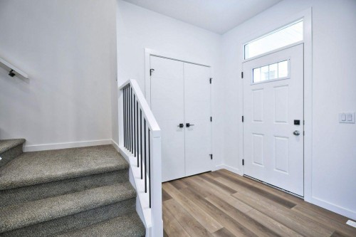 41 Legacy Point Terrace Se, Calgary, AB 