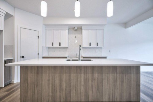 41 Legacy Point Terrace Se, Calgary, AB 