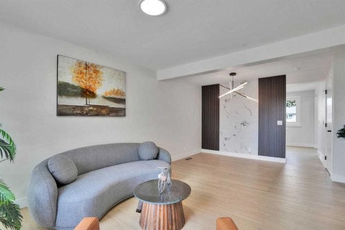 74 Castledale Way Ne, Calgary, AB 