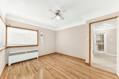 1712 28 Street Sw, Calgary, AB 