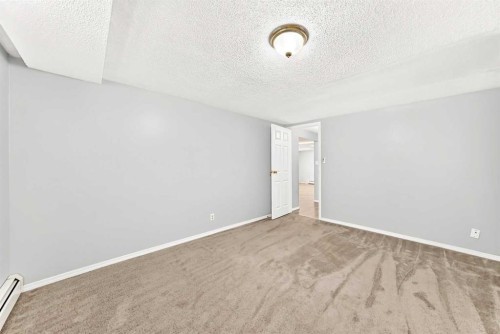1712 28 Street Sw, Calgary, AB 