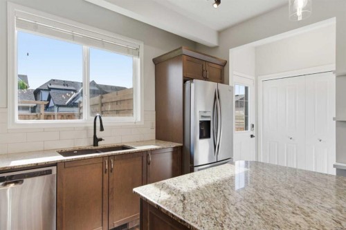 74 Legacy Common Se, Calgary, AB 