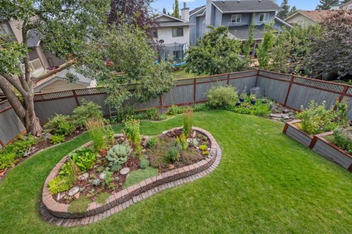 112 Hawkford Crescent Nw, Calgary, AB - Outdoor