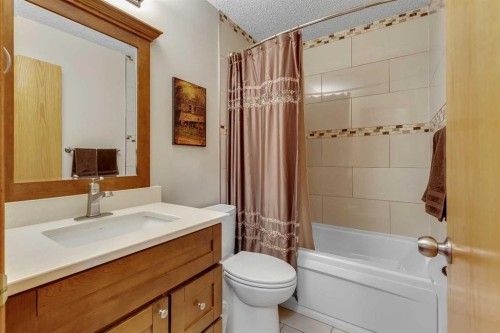 56 Coverdale Place Ne, Calgary, AB 