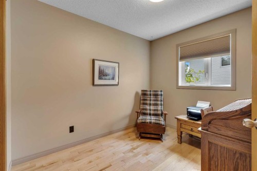 56 Coverdale Place Ne, Calgary, AB 