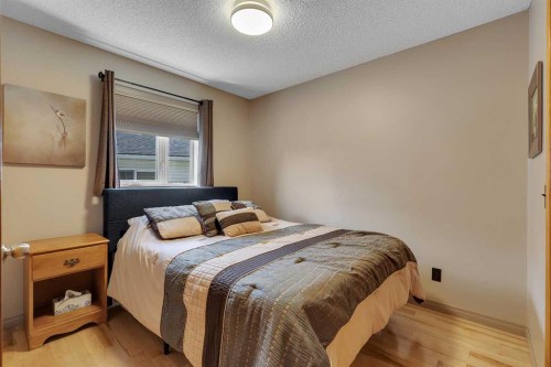 56 Coverdale Place Ne, Calgary, AB 