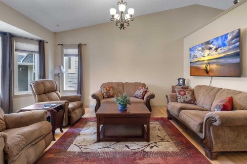 56 Coverdale Place Ne, Calgary, AB 
