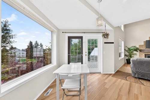 27 Covette Green Ne, Calgary, AB 