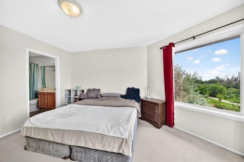 27 Covette Green Ne, Calgary, AB 